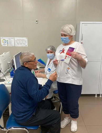 Акция "Сохраним жизнь вместе": медсёстры поликлиники №6 повышают осведомлённость о ВИЧ